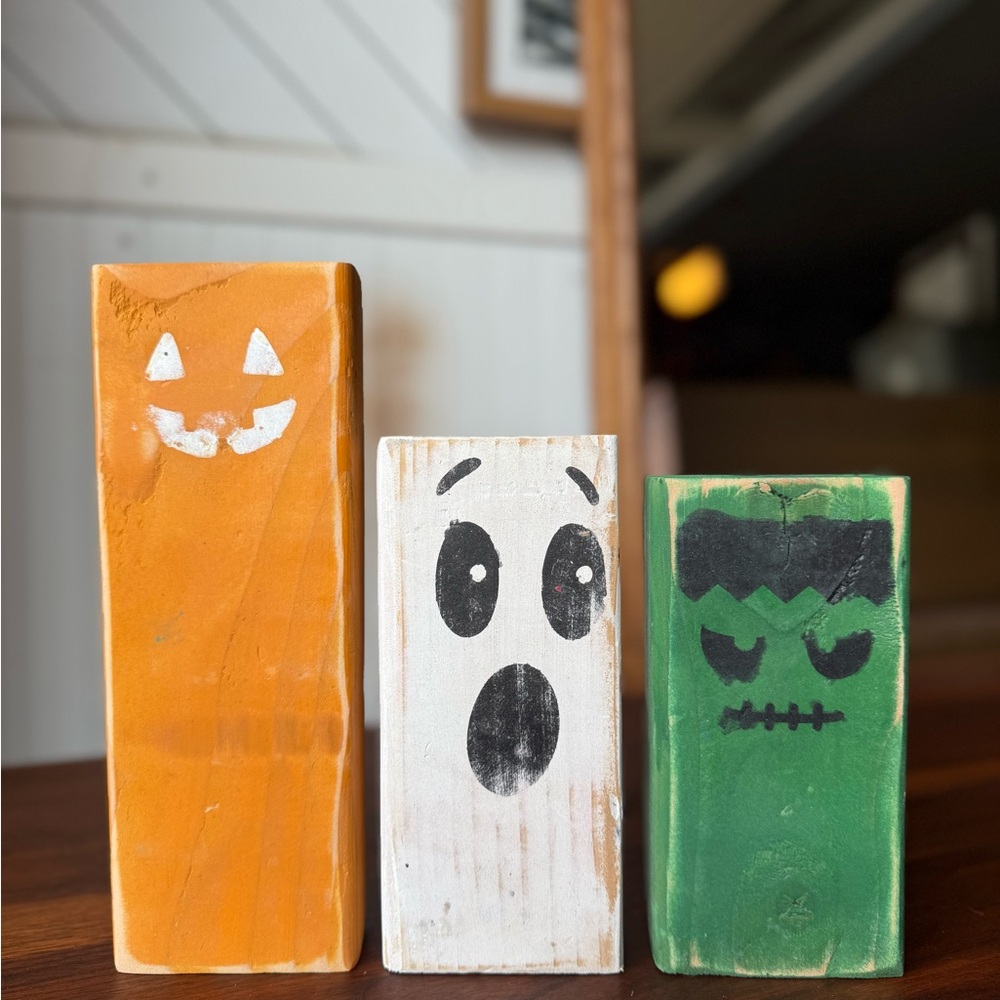 Halloween Wood Decor Handmade Ghost, Pumpkin, Frankenstein Set - Picture 4 of 7